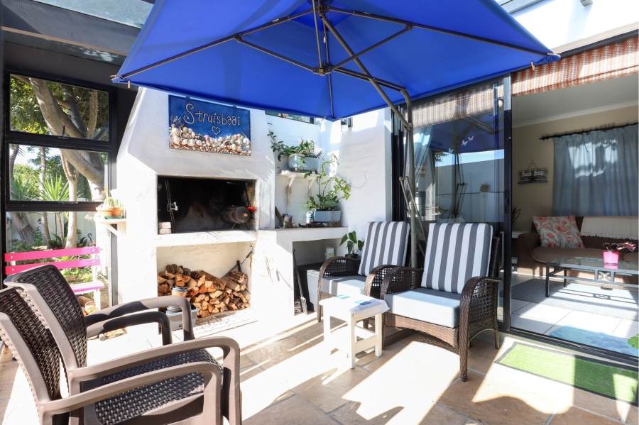 3 Bedroom Property for Sale in Sunningdale Western Cape